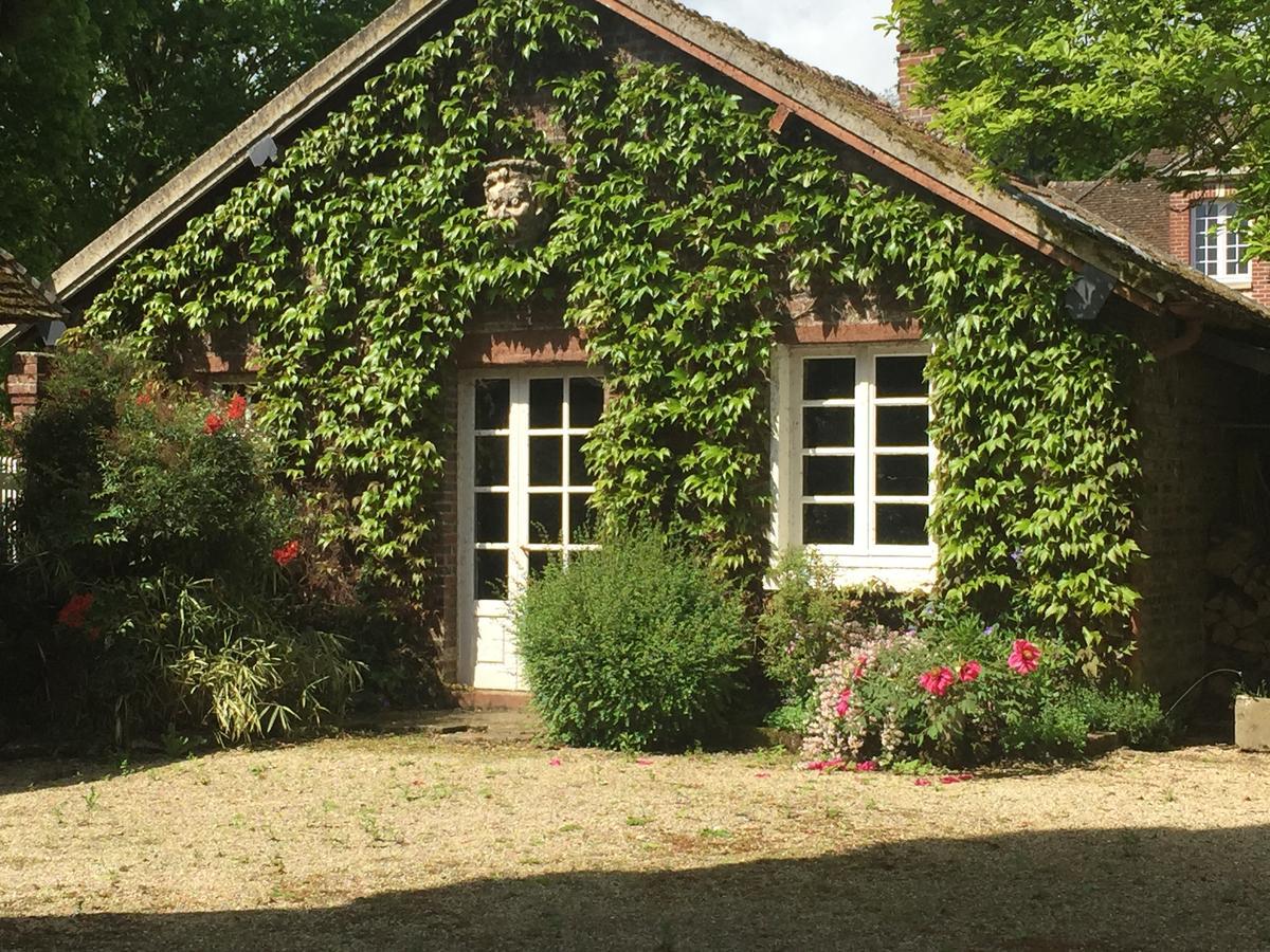 티비빌레르 Le Puits D'Angle B&B 외부 사진